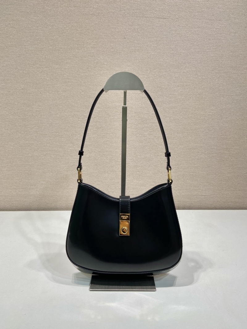 Pra*a hobo bags
